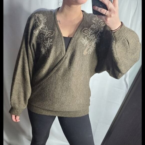 Vintage Brown Western Floral Embroidery Dolman Sleeve Cozy Sweater - Picture 1 of 12
